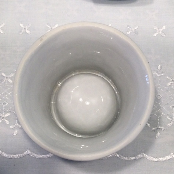 Precious Moments Porcelain Candle Wax or Oil Burner Two Pieces - Picture 3 of 6